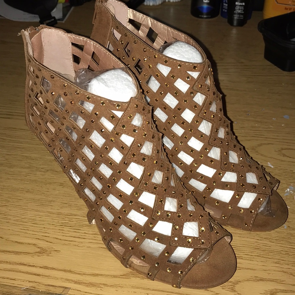 Olivia Miller Heels Sz 9